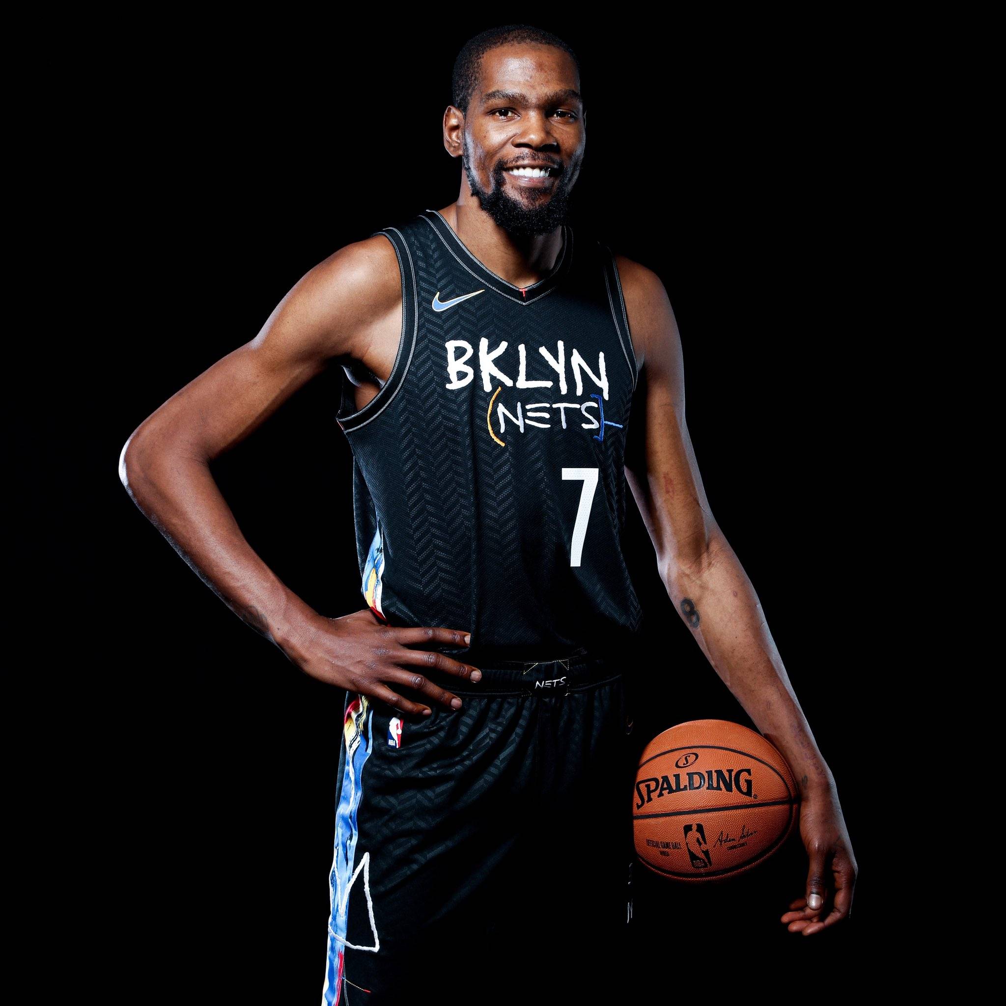 员陷入情感 员陷入情感